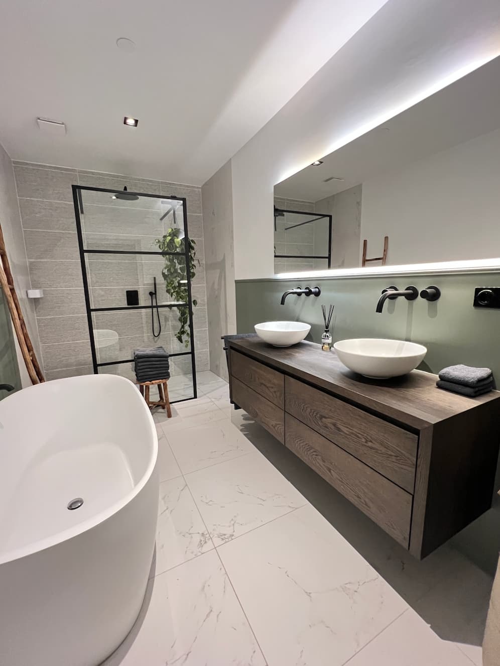 Freestanding Bath